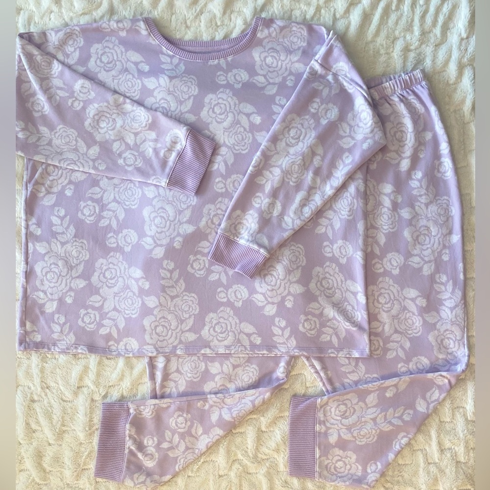 LC Lauren Conrad Pajama Sleep Set - Picture 2 of 14
